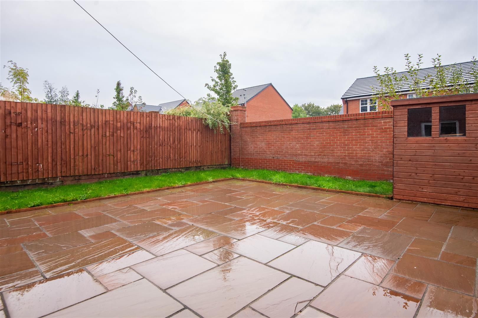 Hale Grove, Chorley